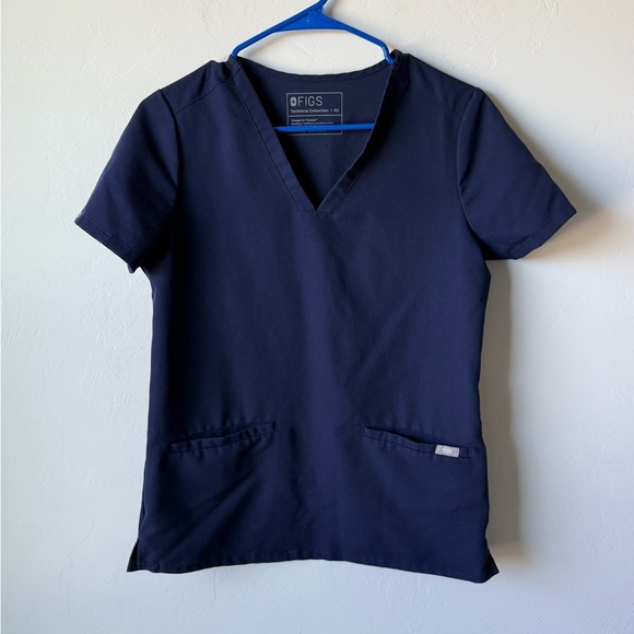 Figs Technical Collection Scrub Top in Dark Blue - Picture 1 of 4